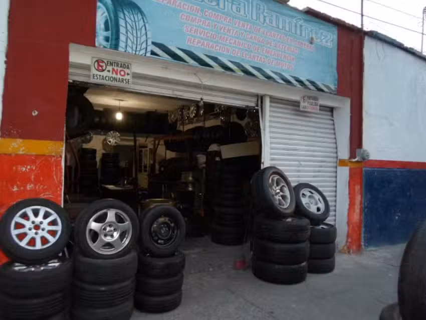Llantera Ram&iacute;rez