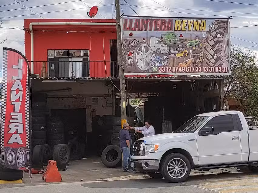 Llantera Reyna