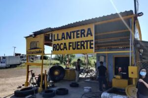 Llantera Rocafuerte