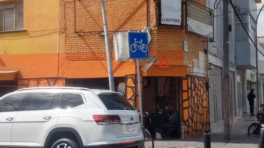 Llantera Sim&oacute;n & Sim&oacute;n
