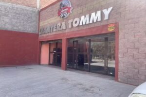 Llantera Tommy