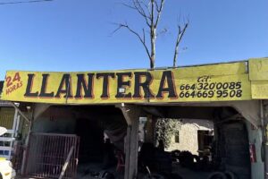 Llantera Valladarez