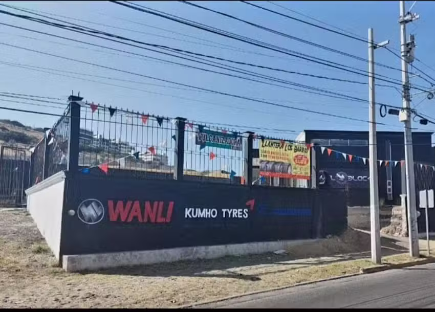 Llantera Vanegas