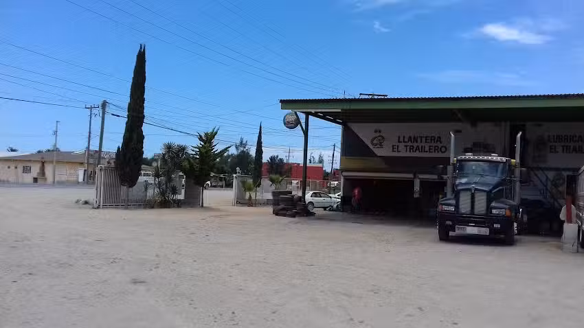 Llantera y Lubricantes el Trailero