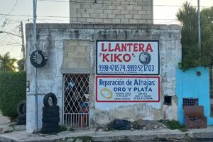 LLANTERA Y PLATER&Iacute;A &ldquo;KIKO&rdquo;