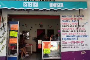 Llantera y refaccionaria “La Negrita”