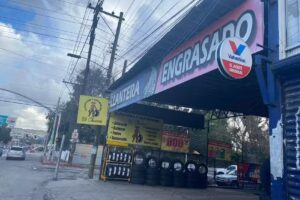 Llantera y Servicios Las Americas