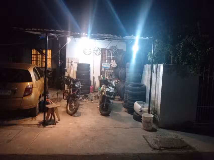 Llantera y suspensión “Los Tules”