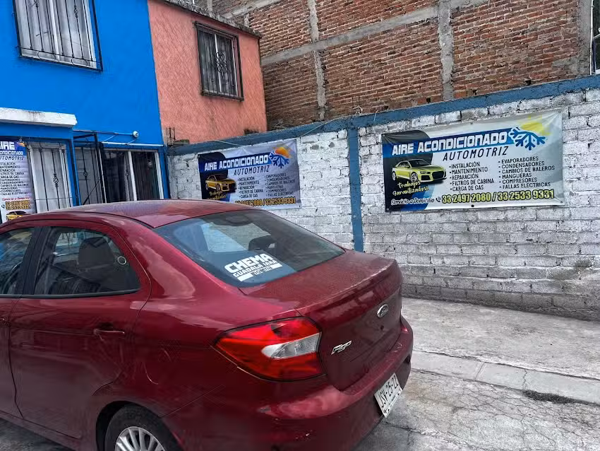 Llantera y taller &ldquo;EL CHARRO&rdquo;.