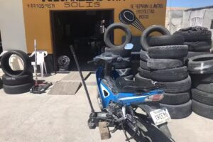 LLANTERA Y VULCANIZADORA SOLIS
