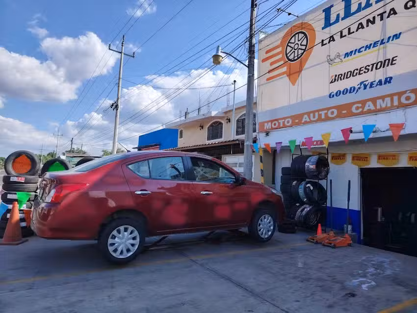 Llanti Center Iz&uacute;car