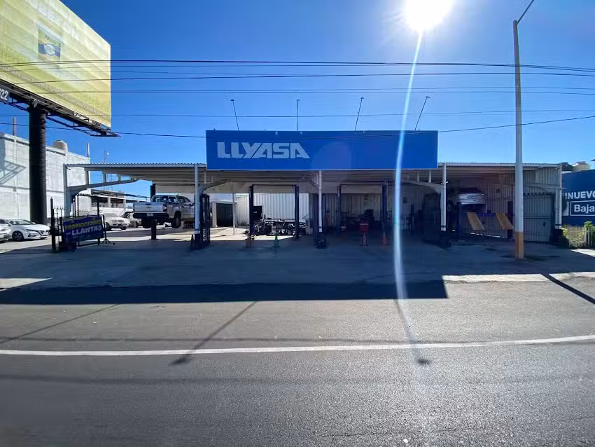 LLYASA Llantas y Taller