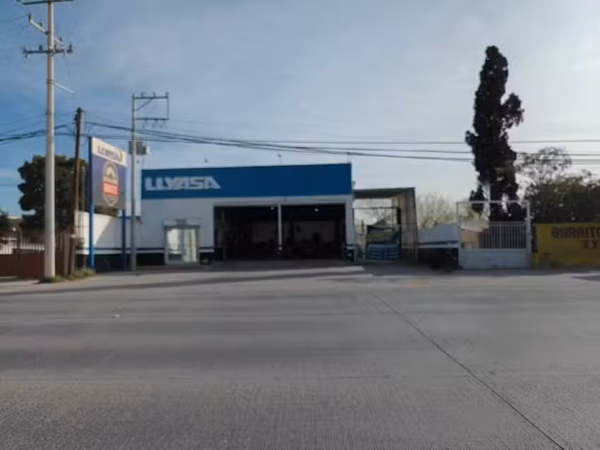LLYASA Llantas y Taller