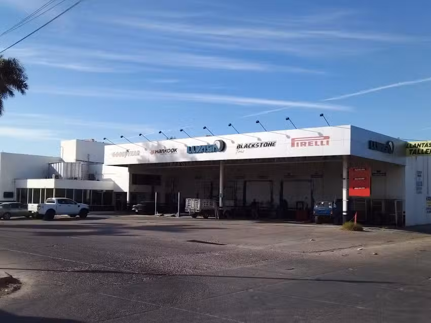 LLYASA Llantas y Taller