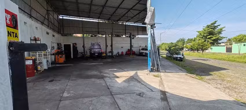 LOGAR LLANTAS Y CENTRO DE SERVICIOS