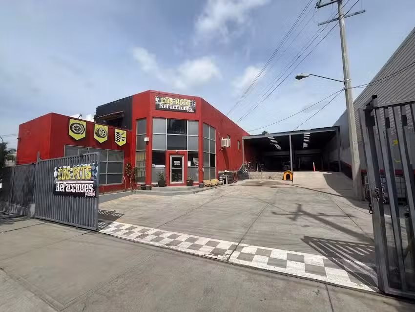 LOS PITS REFACCIONES y m&aacute;s.