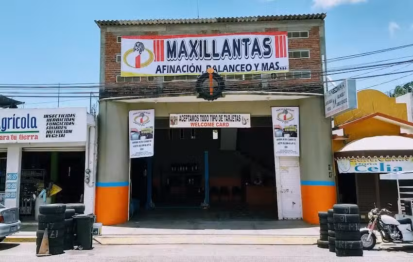 MAXILLANTAS