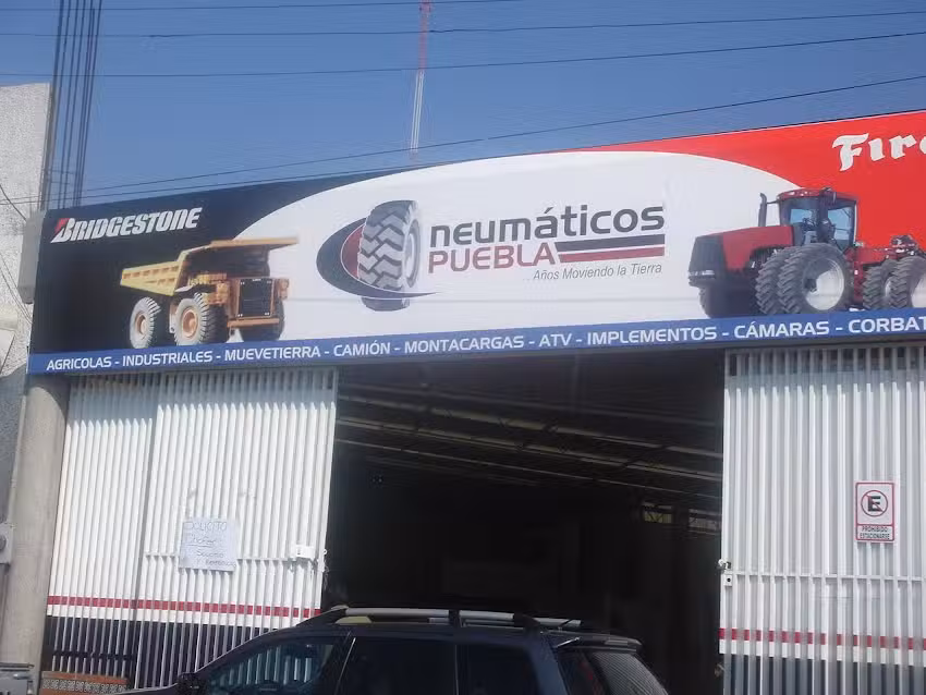 Neum&aacute;ticos Muevetierra de Puebla o Neum&aacute;ticos M&eacute;xico