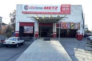 Outlet Llantas Alce Blanco