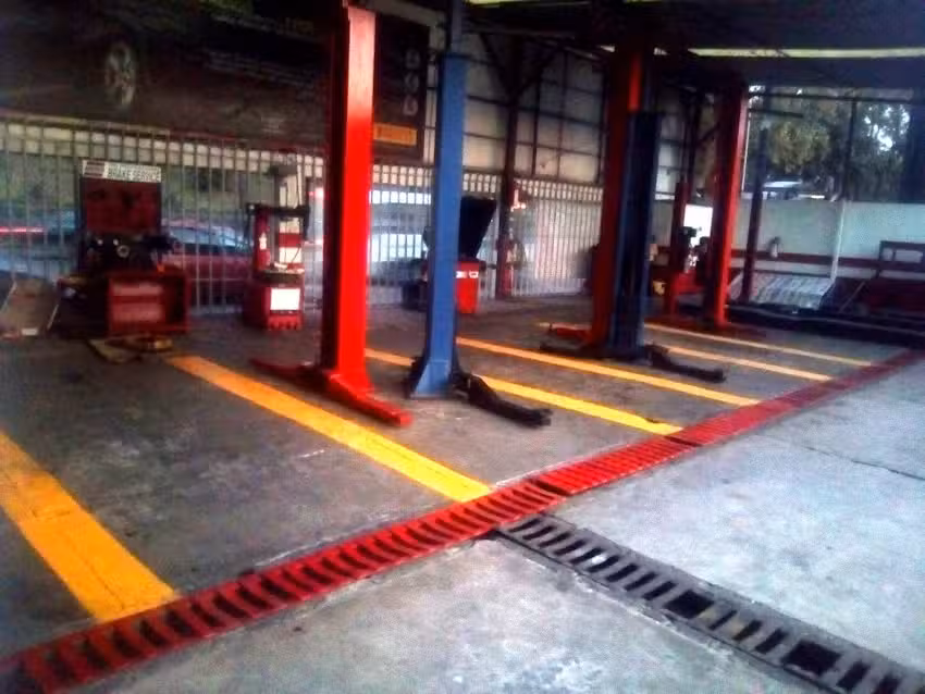 Outlet Llantas Reto&ntilde;o