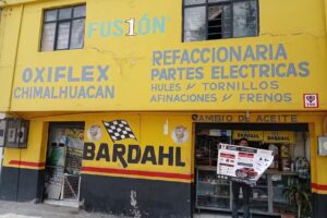 Refaccionaria y Vulcanizadora Pirelli y electromec&aacute;nico