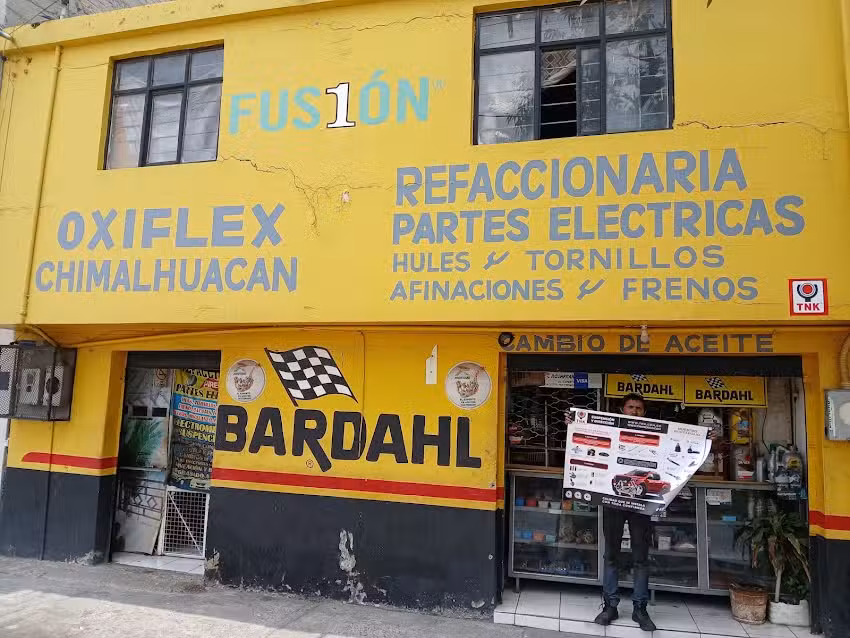 Refaccionaria y Vulcanizadora Pirelli y electromec&aacute;nico