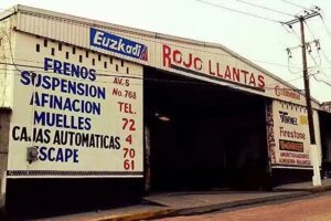 Rojo Llantas