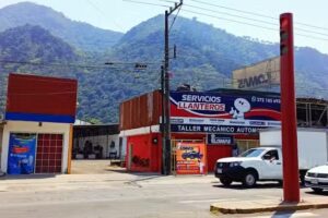 Servicios automotrices LOMAS