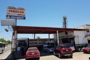 Servicios Y Llantas Pericles