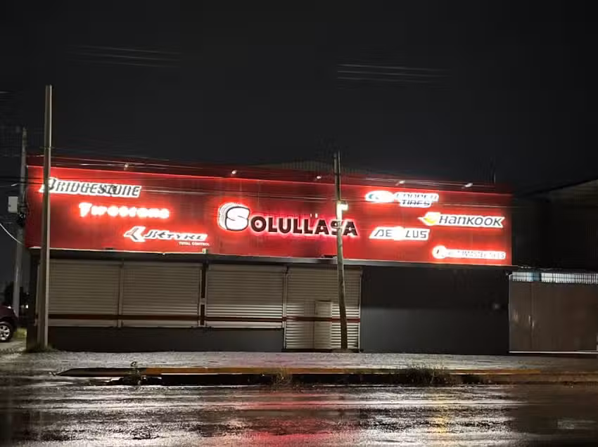 SOLULLASA LLANTERA