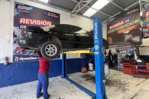 SpeeDee Express Tecnol&oacute;gico I &ndash; Taller mec&aacute;nico