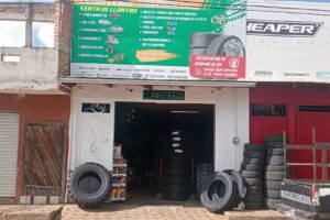 TREMOR TIRES Llantera