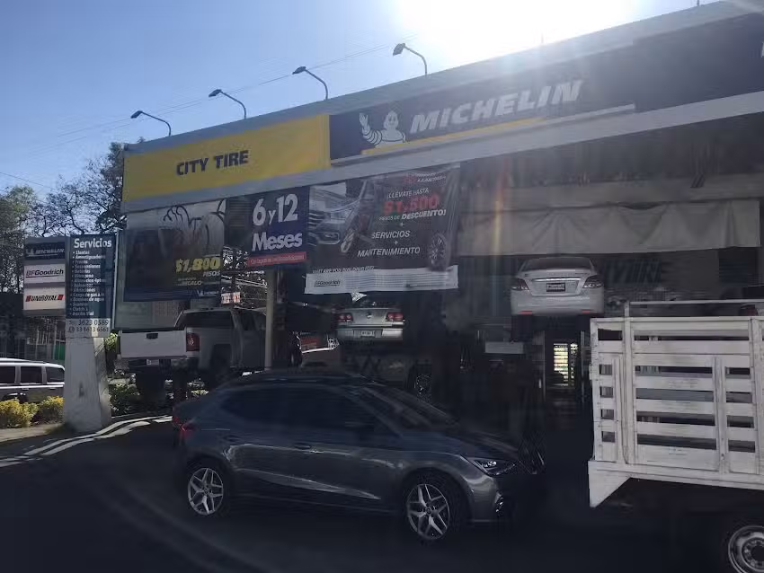 Universal de Llantas City Tire