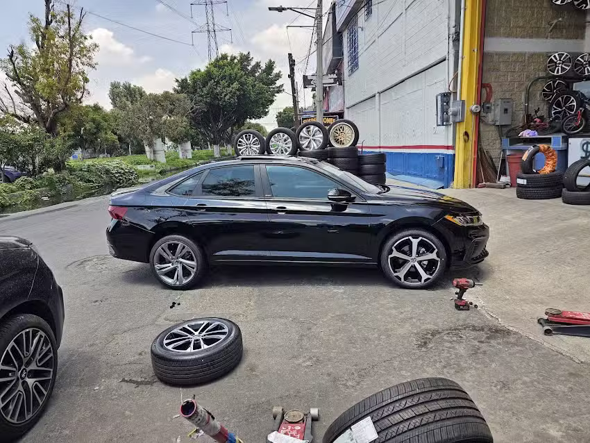 Universal Tires