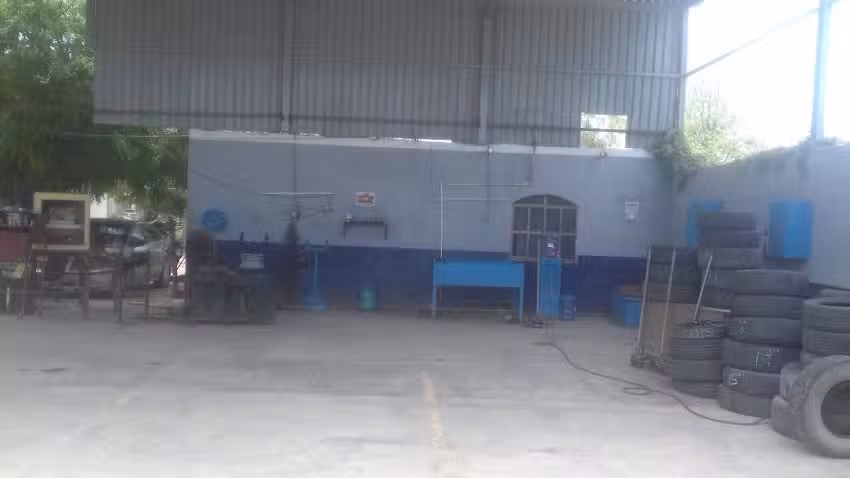 Venta de Llantas y Vulcanizadora El Pichuko