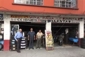 VITA-PANA LLANTAS Y SERVICIOS