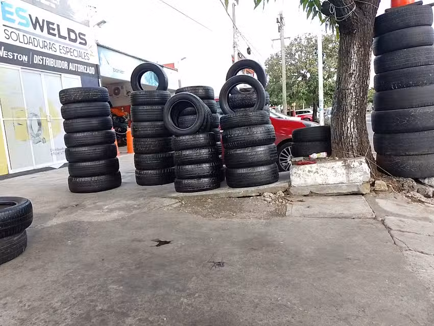 Vulcanizadora &ldquo;El Mu&ntilde;eco&rdquo;