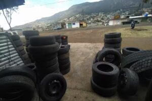 Vulcanizadora, llantas, aceites y reparaciones de bicicletas