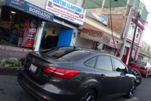 Vulcanizadora Y Centro Llantero “Sandoval”
