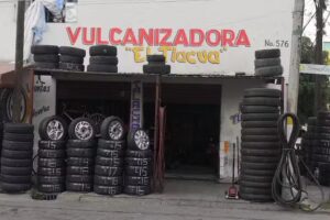 Vulcanizadora y llantas “EL TLACUA”