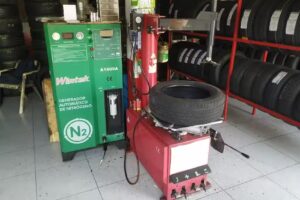 Vulcanizadora y Llantera &ldquo;La curva&rdquo;