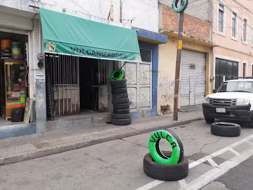 Vulcanizadora y Llantera La Luz
