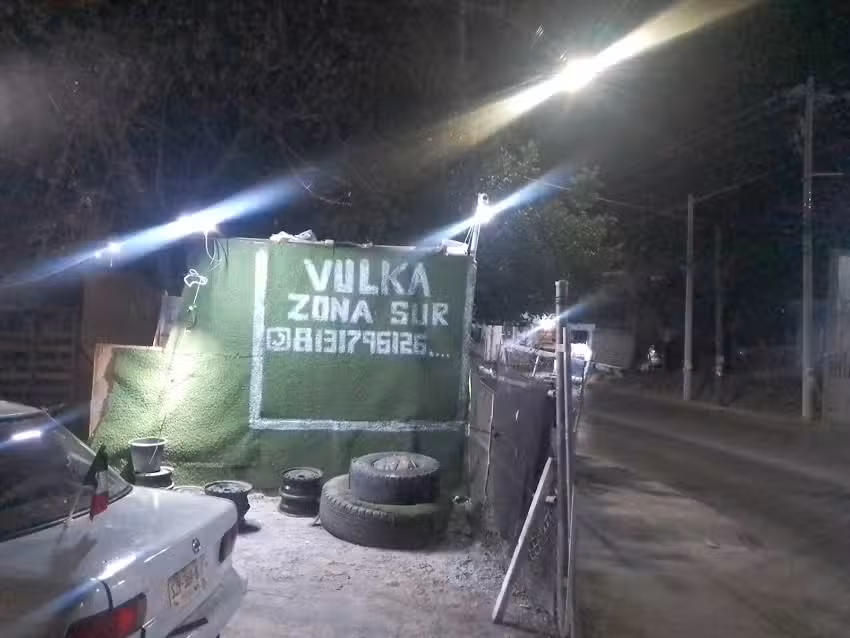Vulkanizadora 24 horas vamos a donde sea .